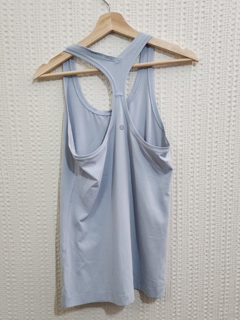 Lululemon Cool Racerback Tank in Light Blue Women's Size 10 - Picture 4 of 12